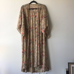vintage floral kimono/robe